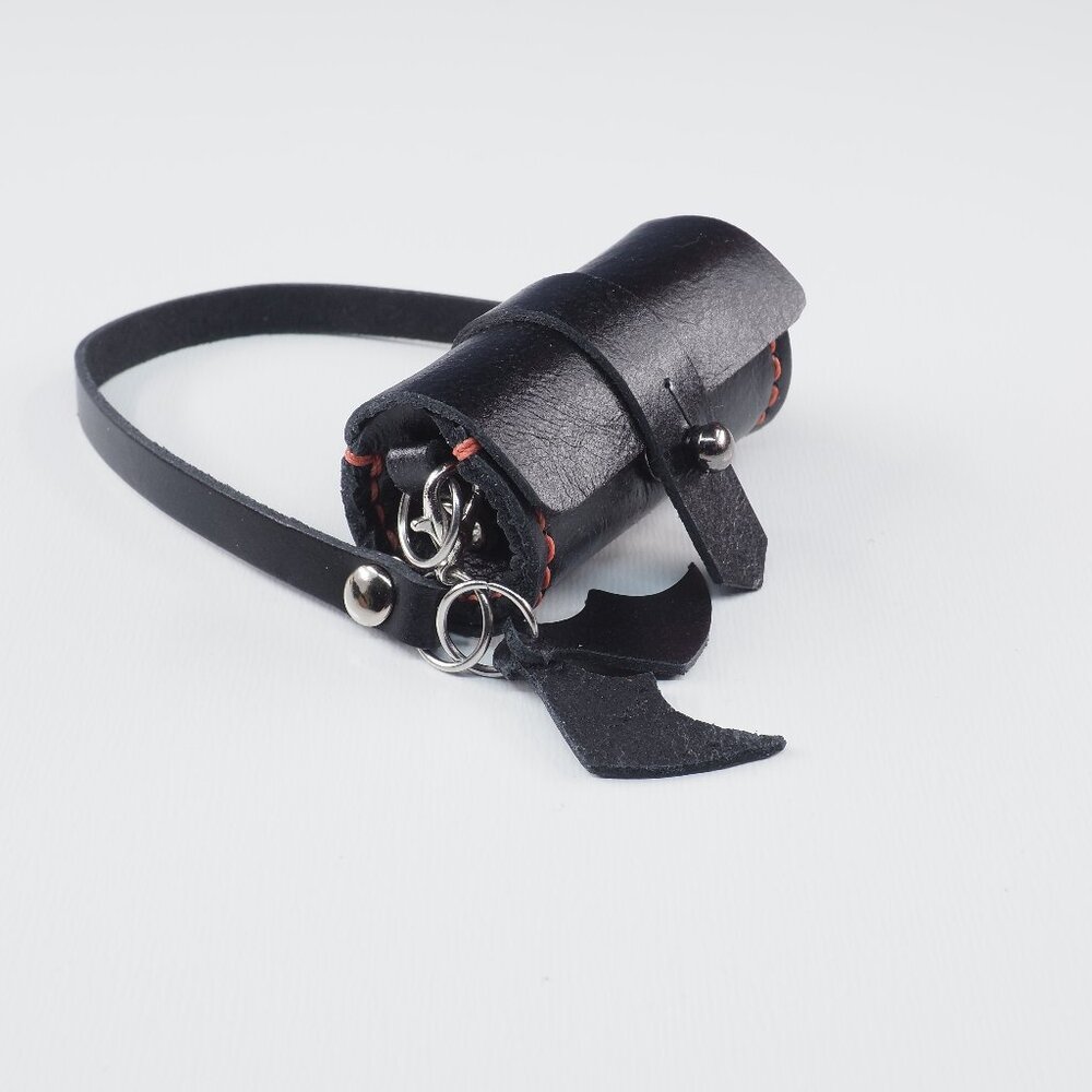Handmade Mini Leather Cylinder Barrel bag charm Tiny BJD Blythe size 06-02